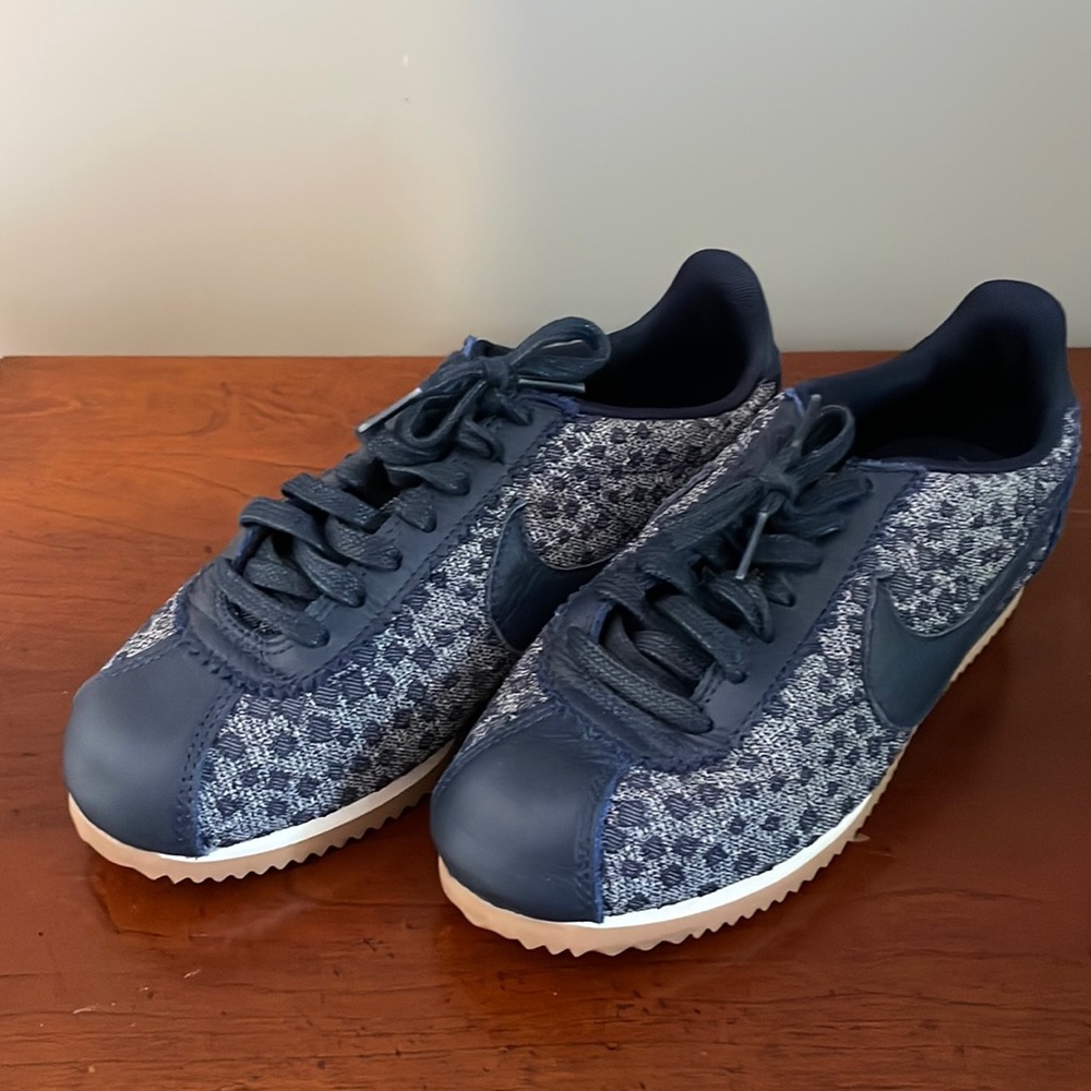 Unique navy pattern Nike sneakers